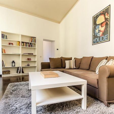 Palazzo Borghese Lovely Flat ローマ エクステリア 写真