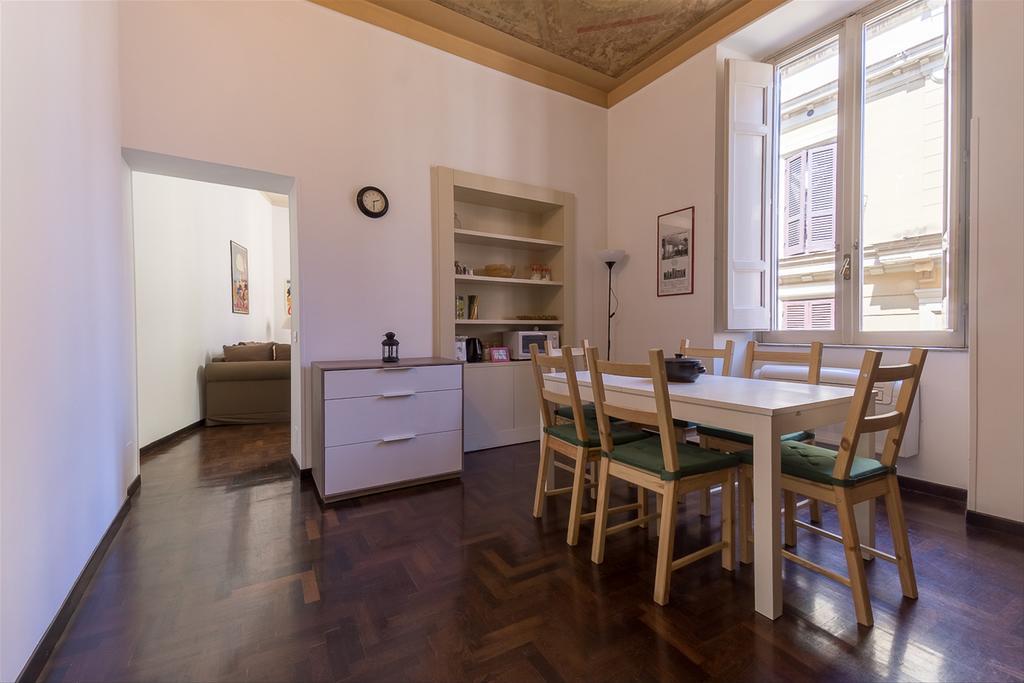Palazzo Borghese Lovely Flat ローマ エクステリア 写真