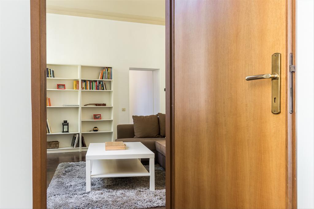 Palazzo Borghese Lovely Flat ローマ エクステリア 写真